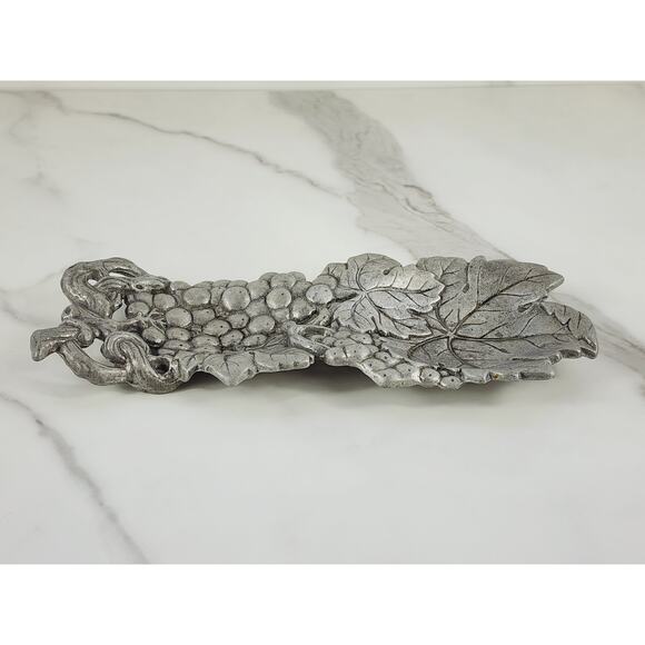 Arthur Court Grape Spoon Rest 8 1/2" 3D Vines Grapes 1993 Dinnerware Aluminum - Picture 6 of 15